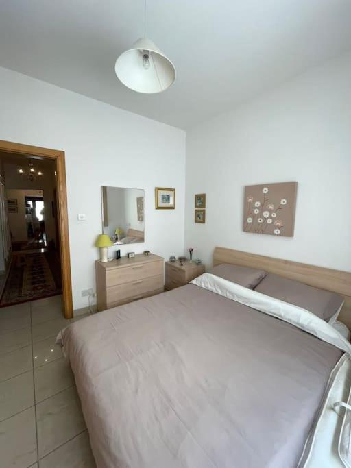 Lovely, Modern, Bright Maisonette. Heart Of Слима Экстерьер фото